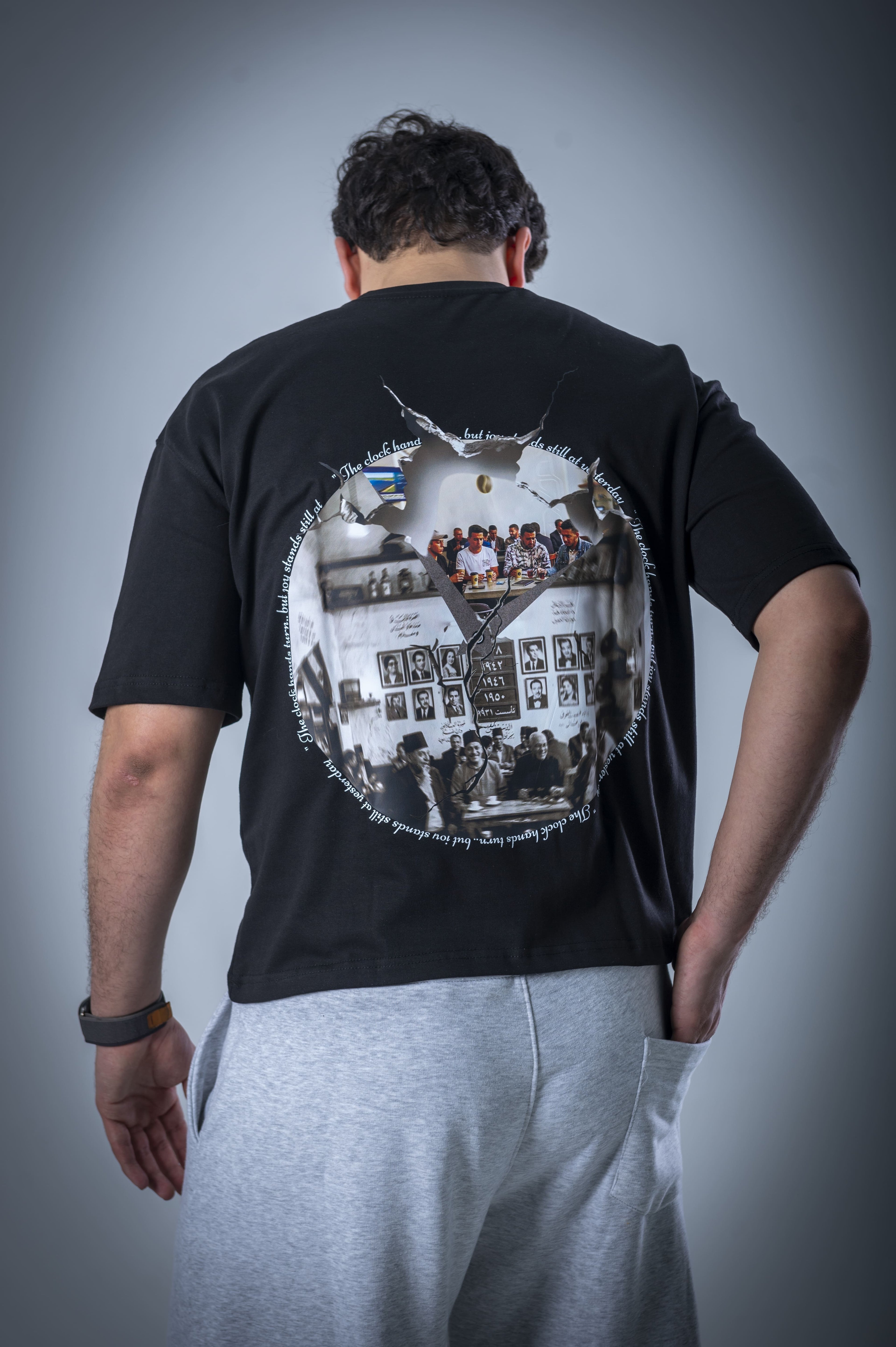 Memories T-shirt (Black)