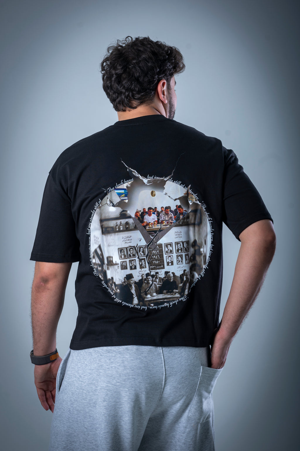 Memories T-shirt (Black)