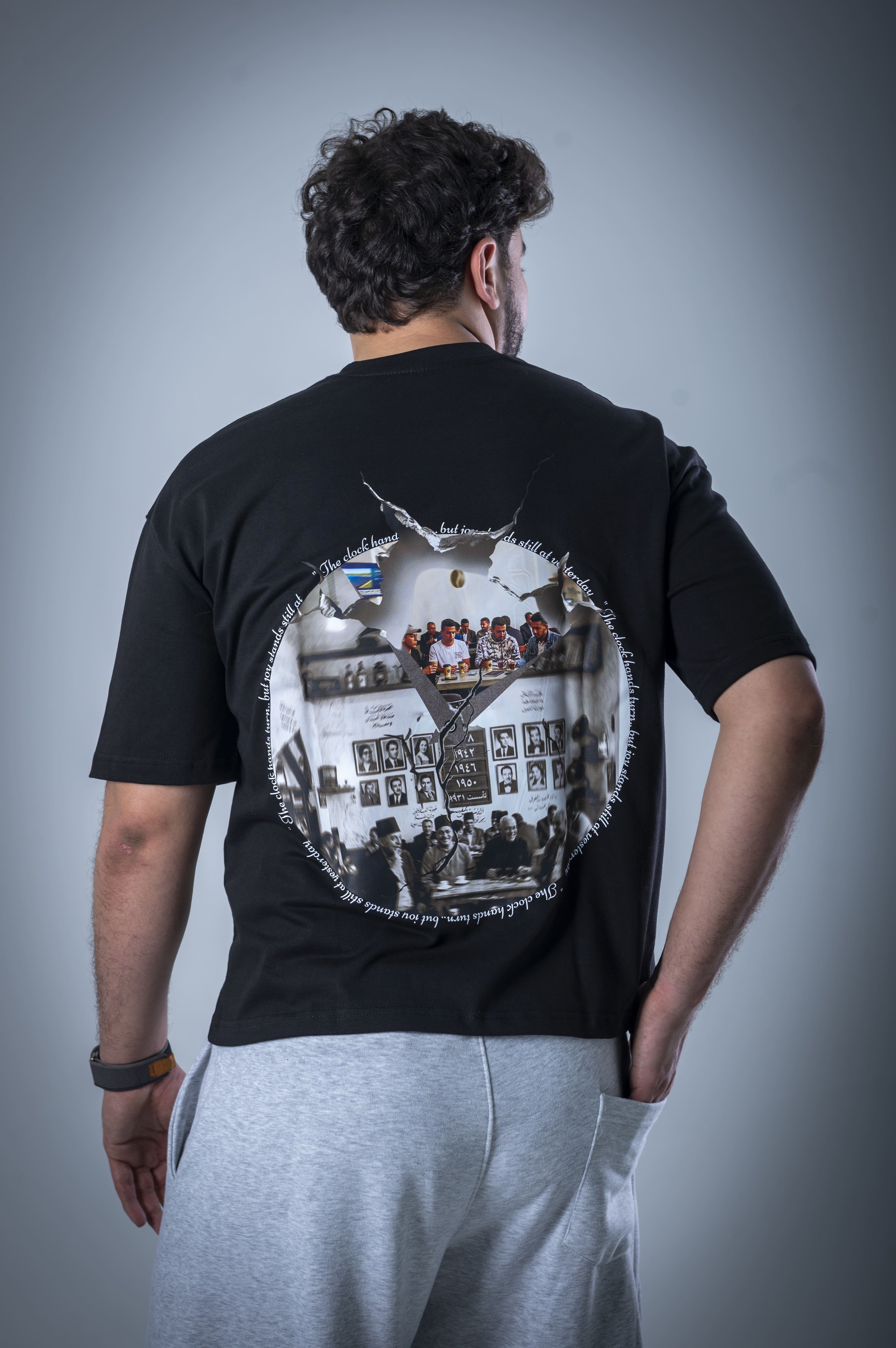 Memories T-shirt (Black)