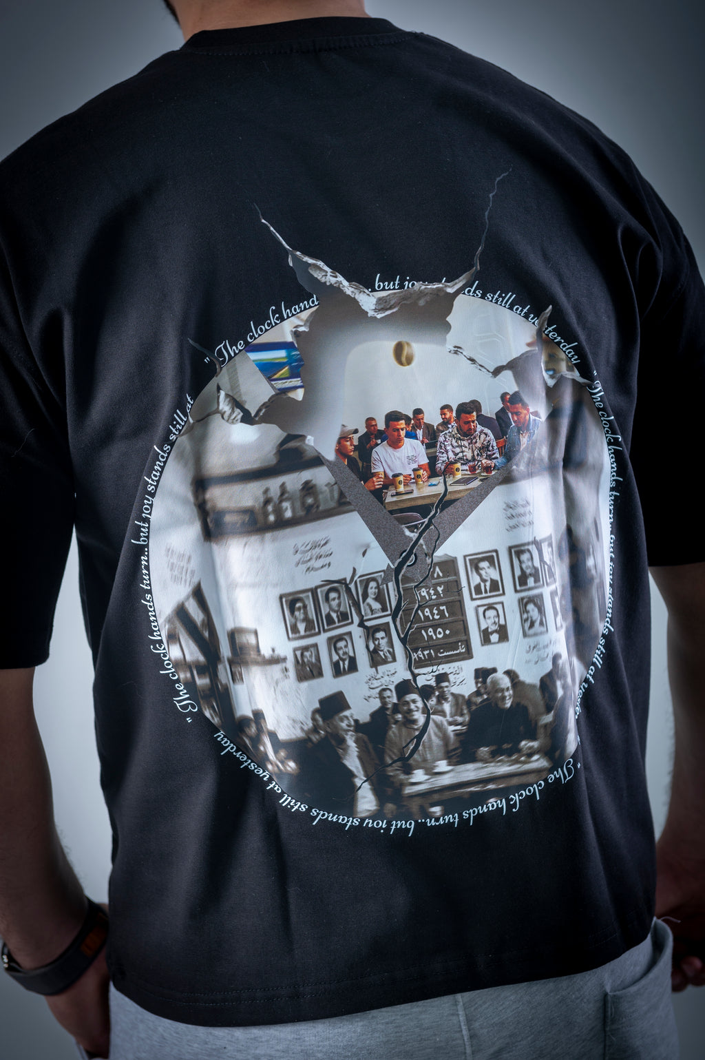 Memories T-shirt (Black)