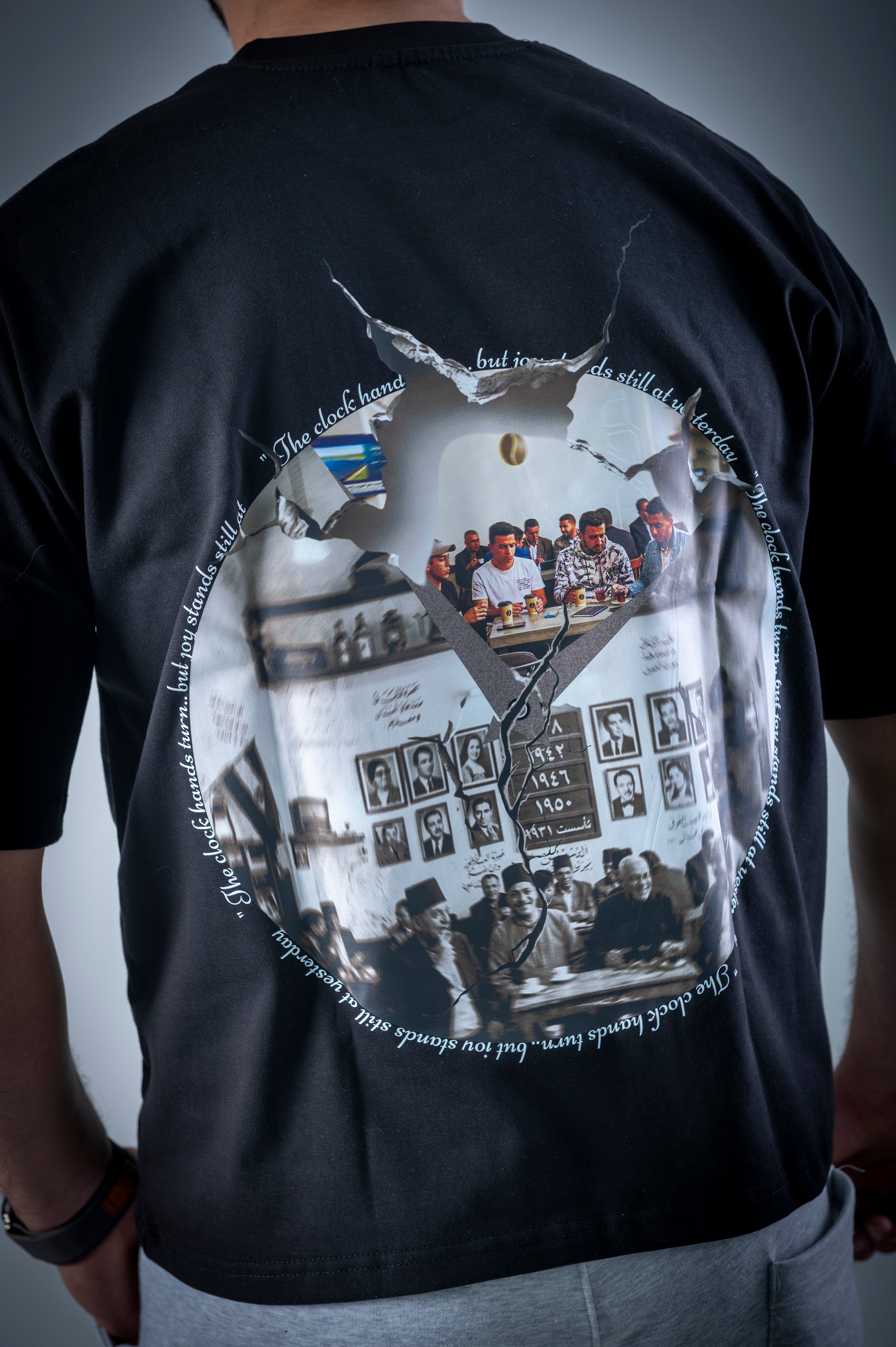 Memories T-shirt (Black)